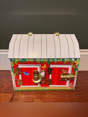 Melissa & Doug Latches Farm Barn Toy Sensory Activity Toy Ages 3+